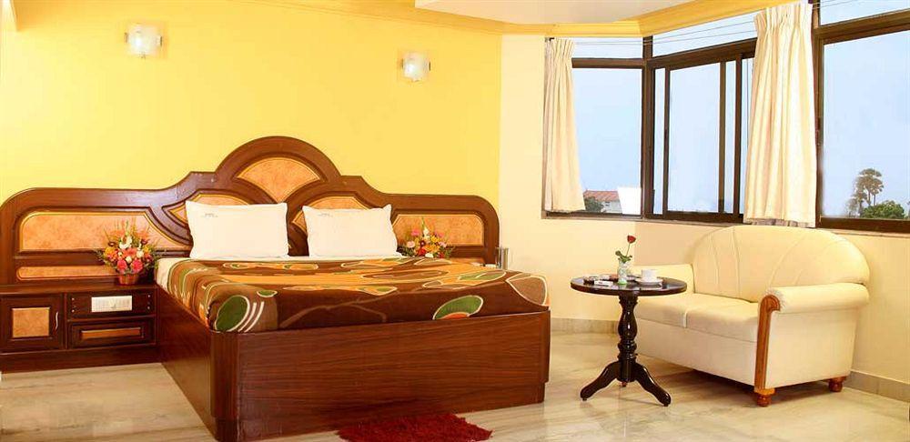 Hotel Sun World Kânyâkumârî Extérieur photo